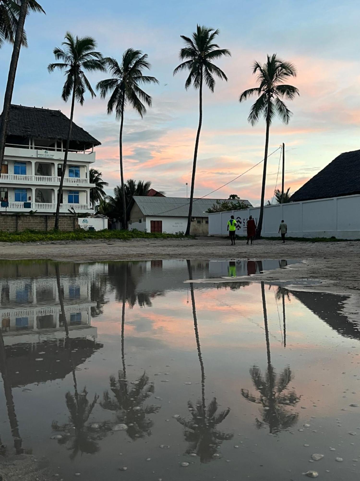 Bed and Breakfast Fish House Nungwi Exterior foto